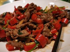 小炒黄牛肉-吴越荣记苏州菜·松鼠桂鱼 100% 活鱼现做(月光码头店)