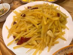 -乡土特色.冷锅鱼.牦牛肉汤锅