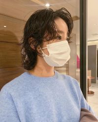 -变画·发型STUDIO