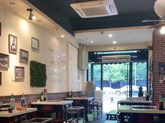 大堂-水碾河刘老大串串香(水碾河路店)