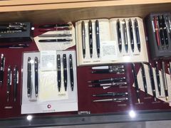 -伊东屋(本店)