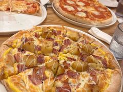 -城市大道红炉披萨烘焙坊