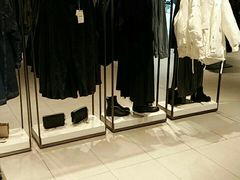 -ZARA(红谷滩万达店)