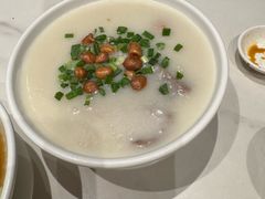 -香港新发烧腊茶餐厅(水围店)