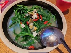 -丫丫厨娘·柠檬鸭(安吉万达店)