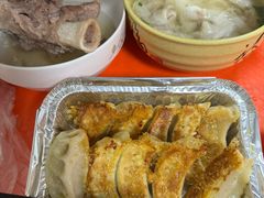 -周震馄饨