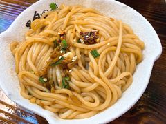 卤粉-黑白电视长沙小吃(美林M·LIVE天地东座店)