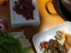 -养牛邓·潮汕牛肉海鲜自助火锅(广州店)