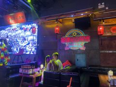 -喜鹊音乐酒馆(西街店)