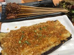 小味一把牛-喝丢一只鞋海鲜烧烤·海肠捞饭(东关街店)