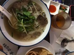 -美奈小馆·越南料理(中航城君尚购物中心店)