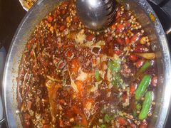 -小饕荟雅安贡椒鱼鲜馆(广福桥店)