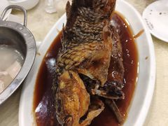罾蹦鲤鱼-奥华餐厅·老张记(台基厂店)