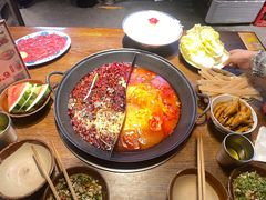 -萍姐火锅·公路夜市(武汉首店)