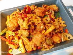 -荷塘秋月·本帮江浙菜(国权路店)