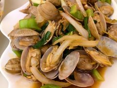 -覃记海鲜美食餐厅