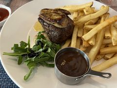 阿根廷牛柳配鹅肝-LA MAISON公鸡和龙(蛇口店)