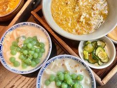 -李百蟹·蟹黄面·江景餐厅(外滩·豫园店)