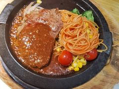 -菲滋意式休闲餐厅(北仑银泰城店)