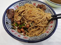 -万方圆拌粉瓦罐汤(恒茂华城店)