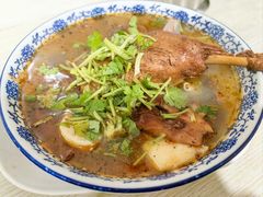 -叶新小吃店(来凤小区总店)