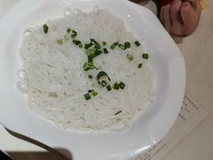 -牛头鱼庄·地道广西菜(鲁班店)