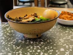 炸酱卤捞面-流浪地图剁椒卤汁拌饭(未来城购物广场店)
