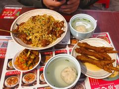 -扬二春炒饭(国庆路总店)