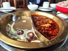 -小天鹅火锅·一线江景洪鼎旗舰店(洪崖洞店)