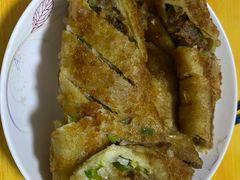 鴨絲卷-大眼锅贴水饺(河东店)