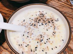 -清真老马家国华牛奶鸡蛋醪糟(正宁路店)