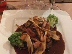 -ResTaurAnt S'ZWILLING Stuebel