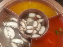 -滇釜火锅·能喝汤的火锅(车公庄店)