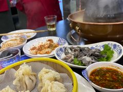 -楼外楼大刀肉传统火锅(西安大路店)