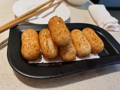 酥酥嫩嫩炸牛奶-海底捞火锅(亲子主题北金鹰店)