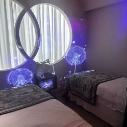 -洛伊科技抗衰护肤中心