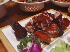 -老滇山寨•云南特色菜•地方菜•民族风情歌舞表演(经开区店)