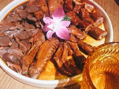 -三人行骨头王火锅(长寿店)