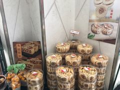 龙卷风-好利来(城角街店)