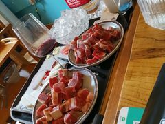 -毛辣果·贵州红酸汤牛肉火锅(西单店)