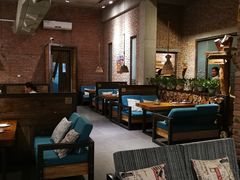 -苹果树下艺术餐厅(宋庄店)