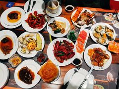 -四海一家自助餐(益田假日广场店)