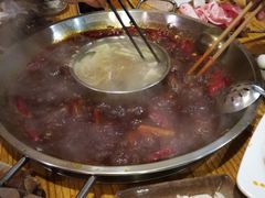 -毛毛老火锅(八年观音桥店)