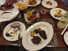 -食间牛排(湖西路店)