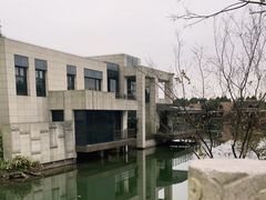 -上海怡沁园度假酒店
