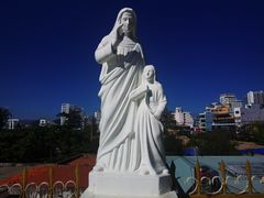 -芽庄大教堂