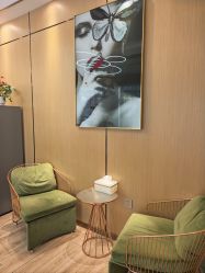 -香港倾城国际·美容美体中心