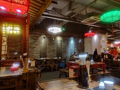 大堂-矮板凳老火锅(宽窄巷子店)