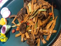 -甜阿姨·天台花园私房菜(万松园店)