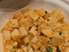 -鱼满舱·鲜活海鲜·正宗鲁菜